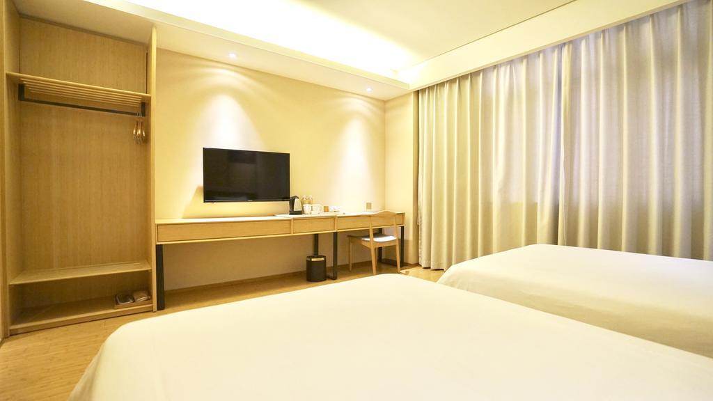 Ji Hotel Shanghai Oriental Pearl Tower Kültér fotó